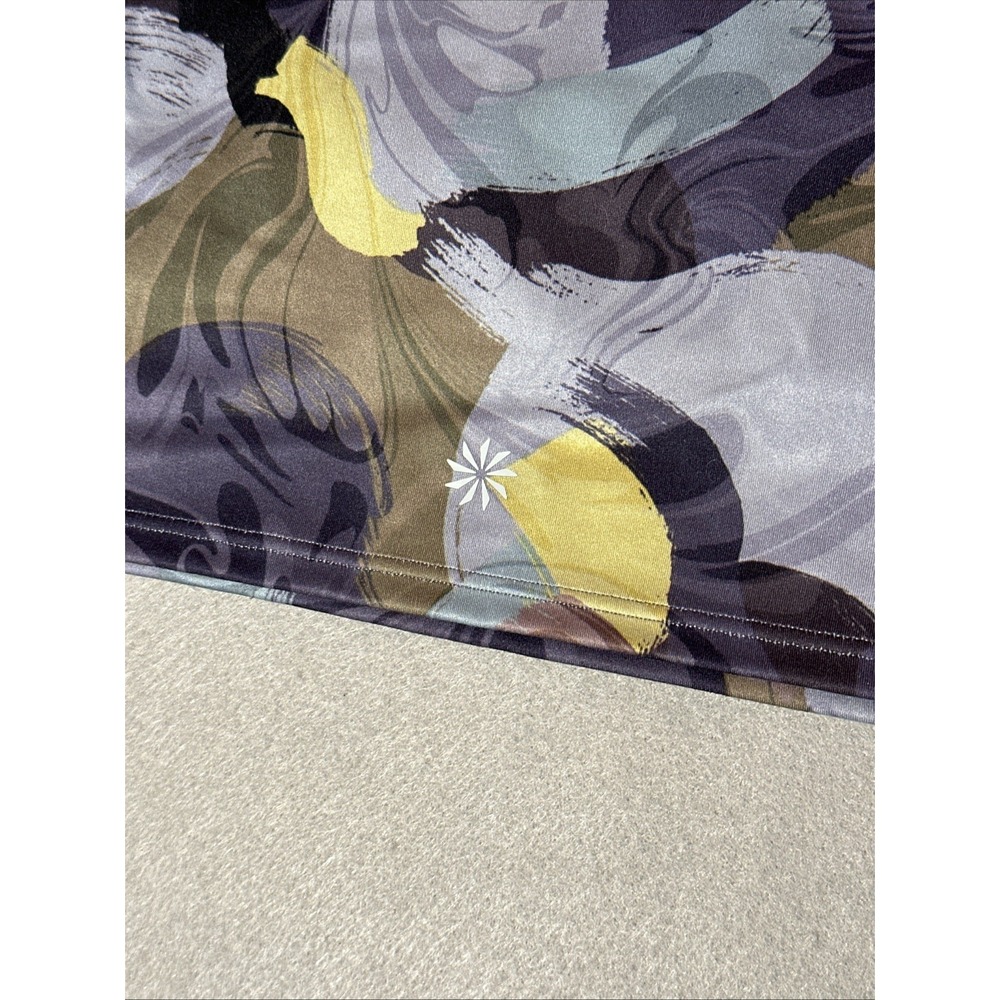 Athleta Women's Multicolor Sports Bar Size Large Great Condition - Picture 4 of 5